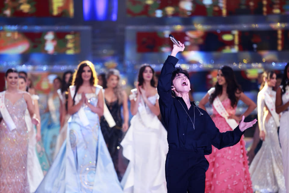 Miss World 2018 Dimash Kudaibergen